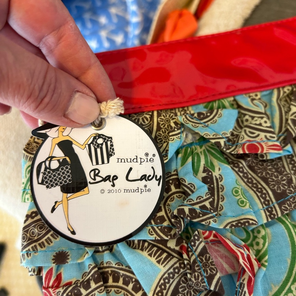 Mudpie - Picture 2 of 6